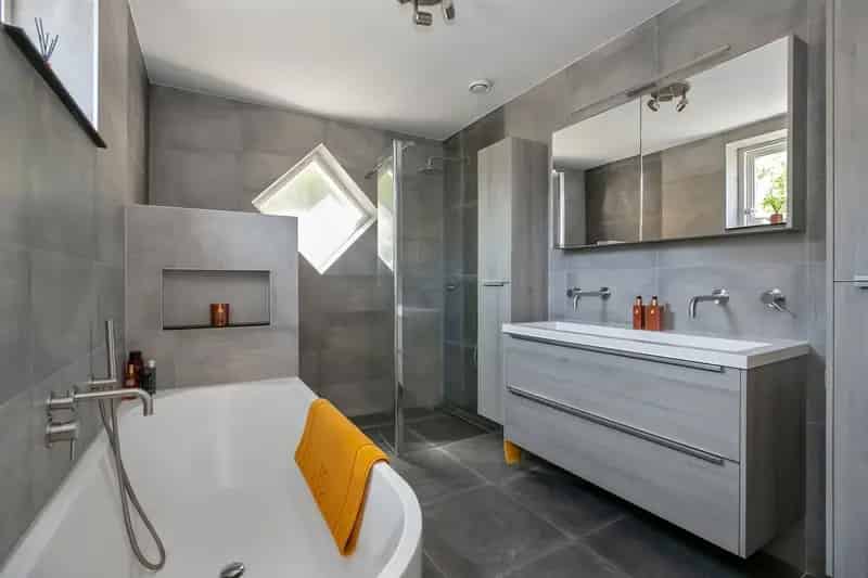 Vrijstaande woning Den Haag 190m2 5 slaapkamers aan het water
