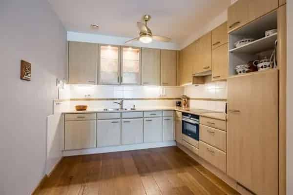 Instapklaar appartement Wateringen 3 kamers 101m2 balkon 25m2 parkeerplaats A+