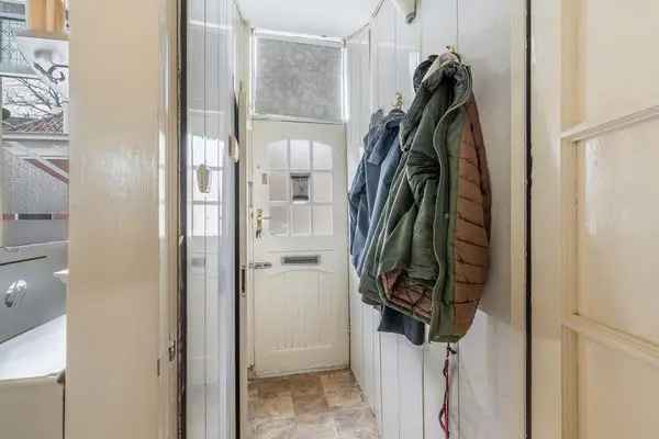 Tussenwoning Schiedam te moderniseren 3 slaapkamers