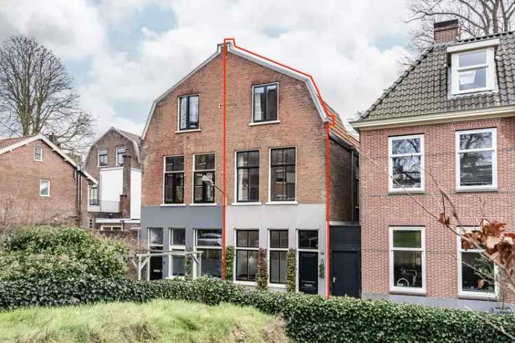 Huis te koop Haarlem: 3 slaapkamers, dakterras, nabij centrum