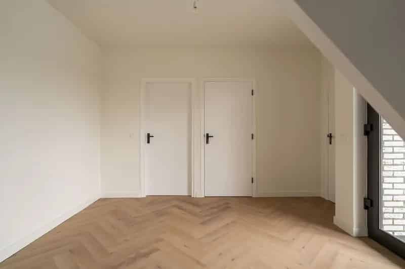 Vrijstaande Villa Bemmel Compleet Gerenoveerd 4 slaapkamers