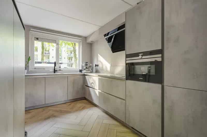 Ruime gezinswoning 4 slaapkamers serre tuin dakterras