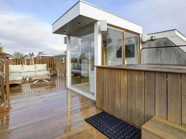 Bovenwoning Vondelpark Amsterdam: Luxe Dakterras Jacuzzi Parkeerplaats