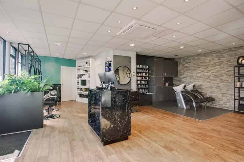 Bedrijfshal Poeldijk 68m² te koop