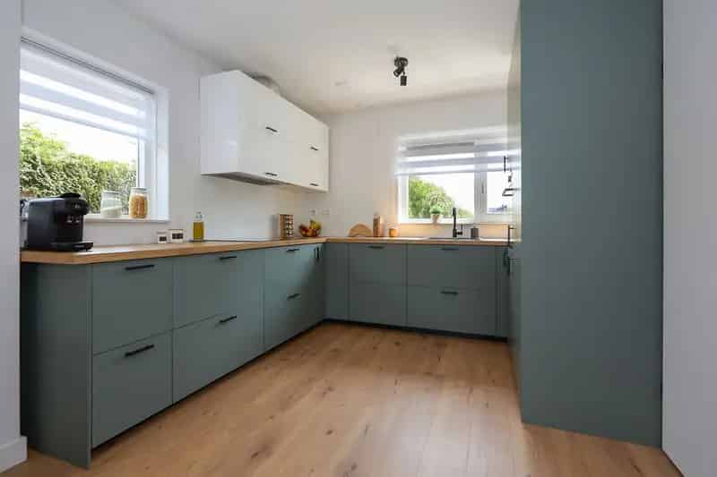 Ruime Hoekwoning Floriande 3 slaapkamers Grote Tuin
