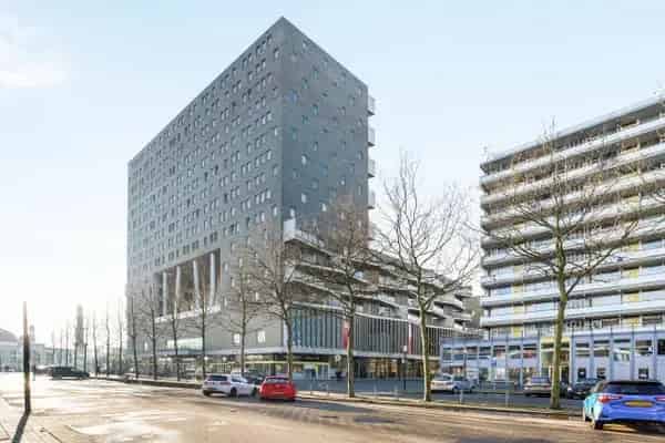 Te Huur: Luxe 3-kamerappartement Amsterdam Zuidoost