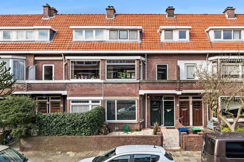 5-kamer woning Vruchtenbuurt te renoveren