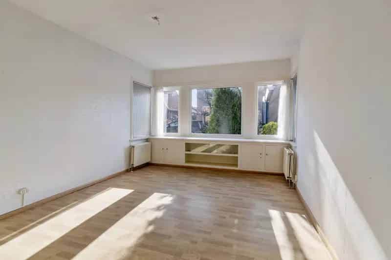Renovatieproject Vrijstaand Huis Landsmeer 440m²