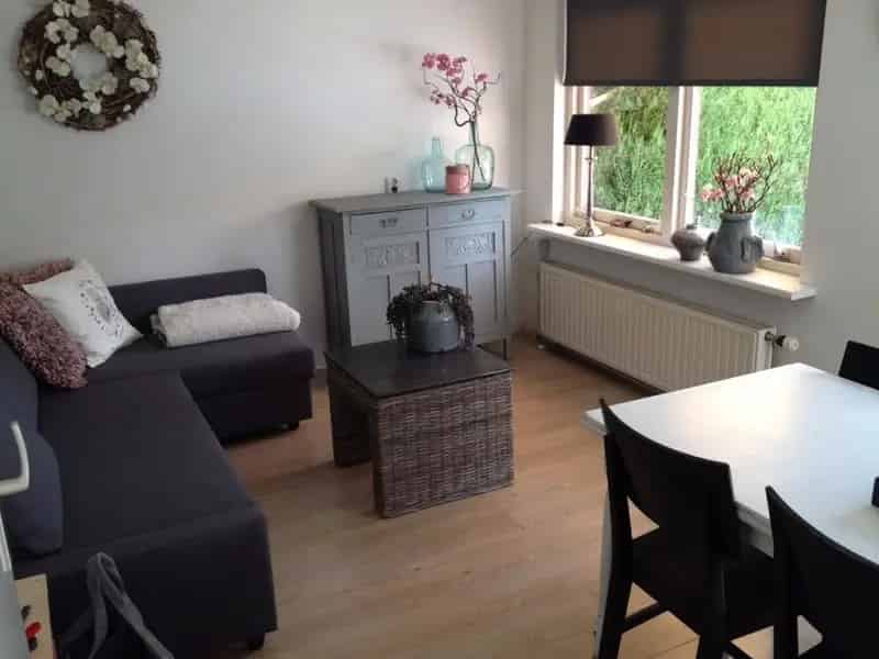 2-Kamerwoning nabij centrum Lunteren