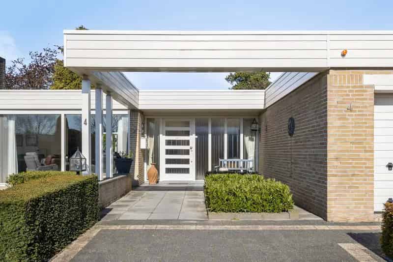 Vrijstaande Bungalow te koop Den Bosch