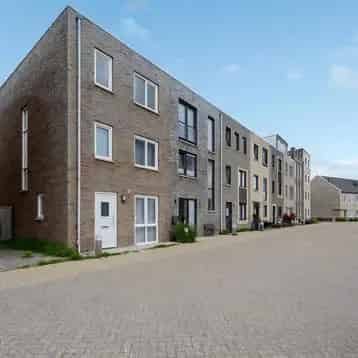 Ruime 5 Slaapkamers Eengezinswoning Gemeubileerd Tuin Wasmachine