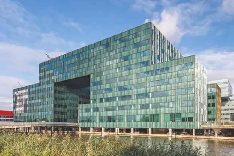 15-1659 m2 Kantoorruimte te Huur Amsterdam Zuidoost