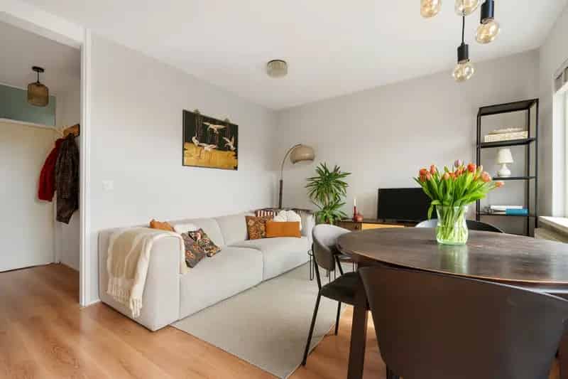Amsterdam De Baarsjes 2-kamerappartement te koop