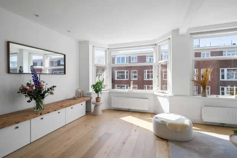 Amsterdam Rivierenbuurt: Ruim dubbel bovenhuis 113m² 3 slaapkamers 59m² dakterras