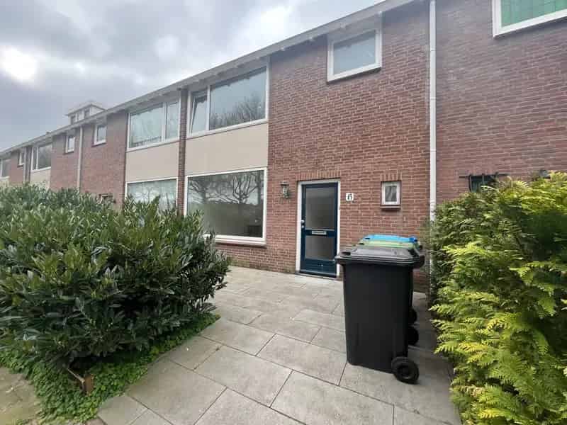 3 Slaapkamer Eengezinswoning met Tuin nabij Stadhoudersplein