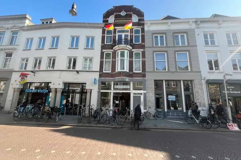 215 m2 Winkelruimte te Huur Den Bosch Centrum
