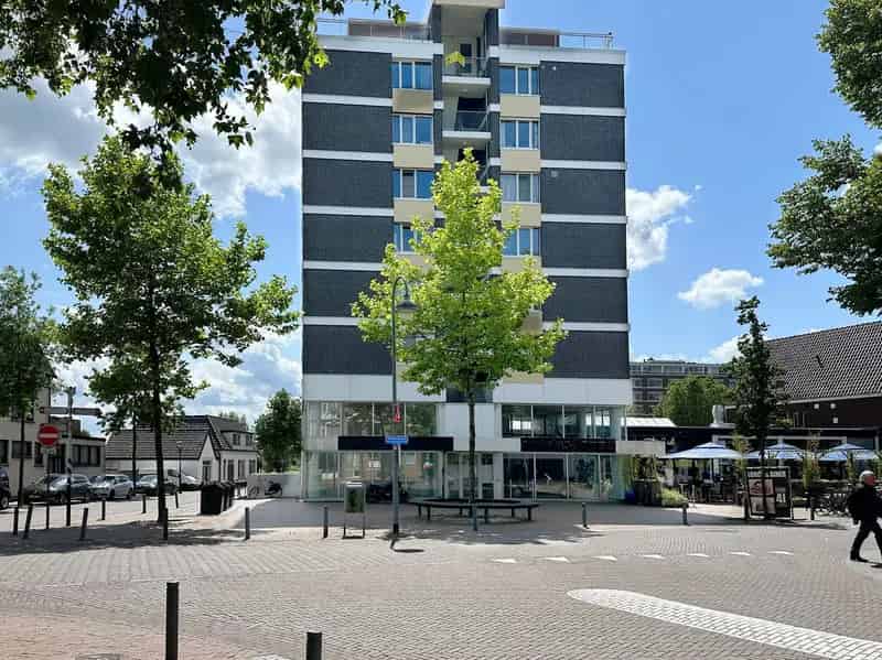 Winkel De Bilt | Zoek winkels te huur: Kapelweg 2 3732 GS De Bilt 