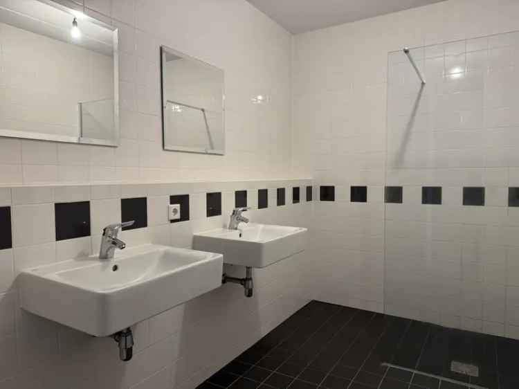 Appartement Eemplein Amersfoort: 3-kamer appartement met balkon
