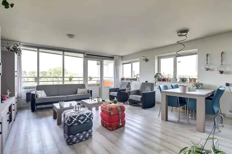 Appartement te koop: Lokkertsemolenweg 298 3194 WC Hoogvliet Rotterdam | Funda