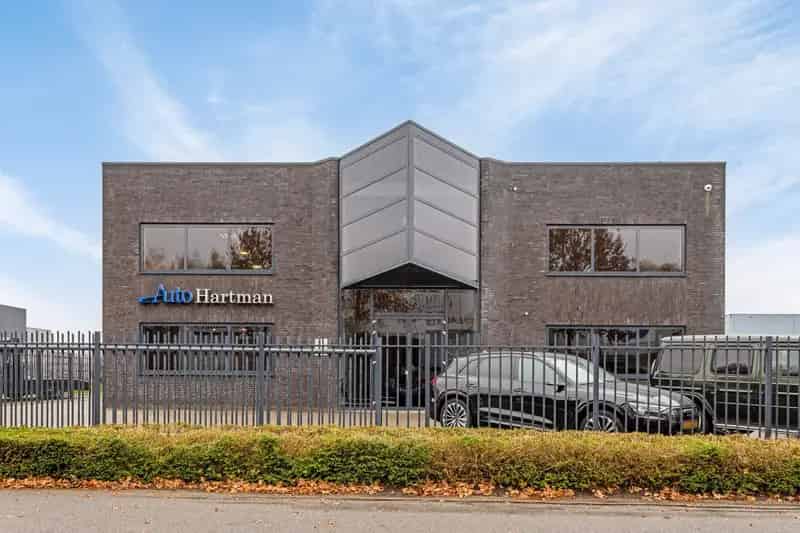 Bedrijfshal te Huur Dongen 622m² Kantoor en Opslag
