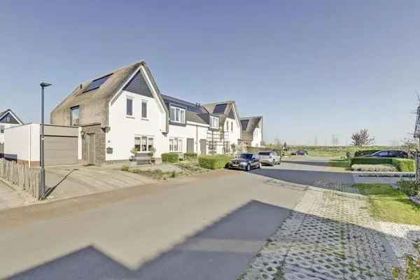 Hoekwoning Kortgene 2 slaapkamers garage tuin 111m2