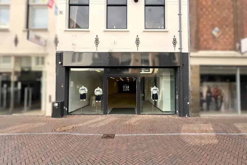 Winkel te Huur Harderwijk Centrum 184m2