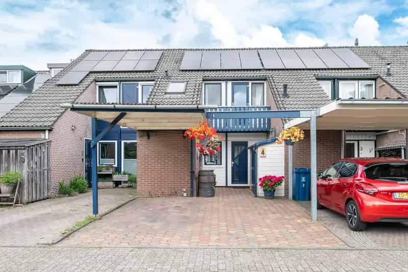 Tussenwoning Apeldoorn: Ruim, Energiezuinig & Groene Omgeving