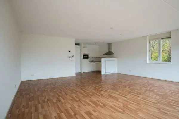 Ruim 3 Kamer Appartement 100m2 te Huur Stadenbos Lochem