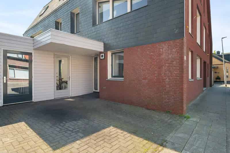 Luxe Watervilla Rotterdam Aan De Rotte 6 Slaapkamers
