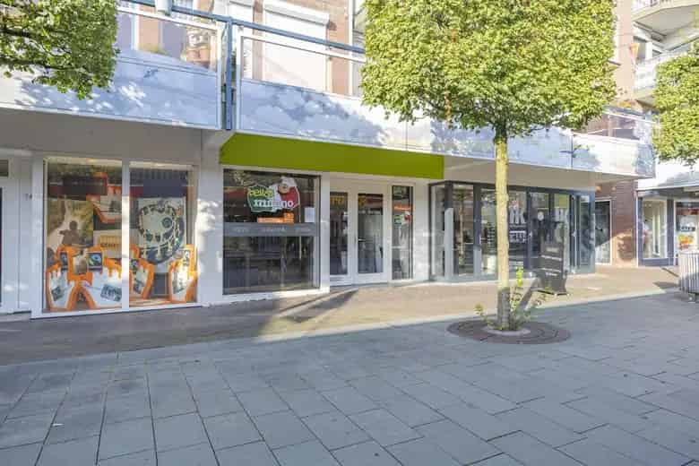 109 m2 Winkelruimte te Huur Venray