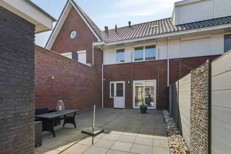 Huis te koop Volendam: Ruime eengezinswoning in De Broeckgouw