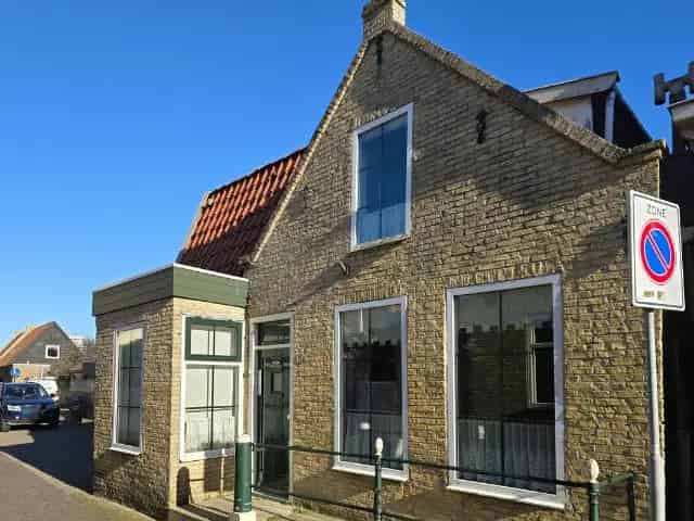 Ruime woning met potentie te koop op Terschelling