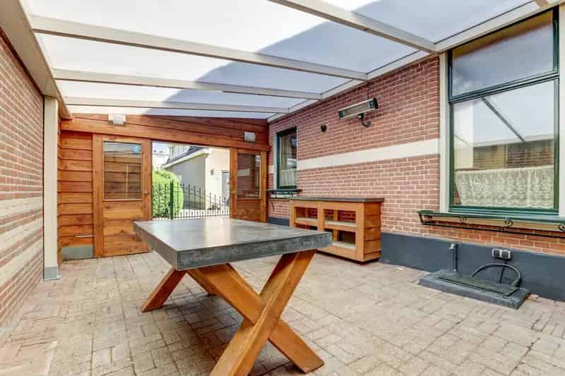 Huis te koop Apeldoorn: Ruim woonhuis met dakterras en veel mogelijkheden