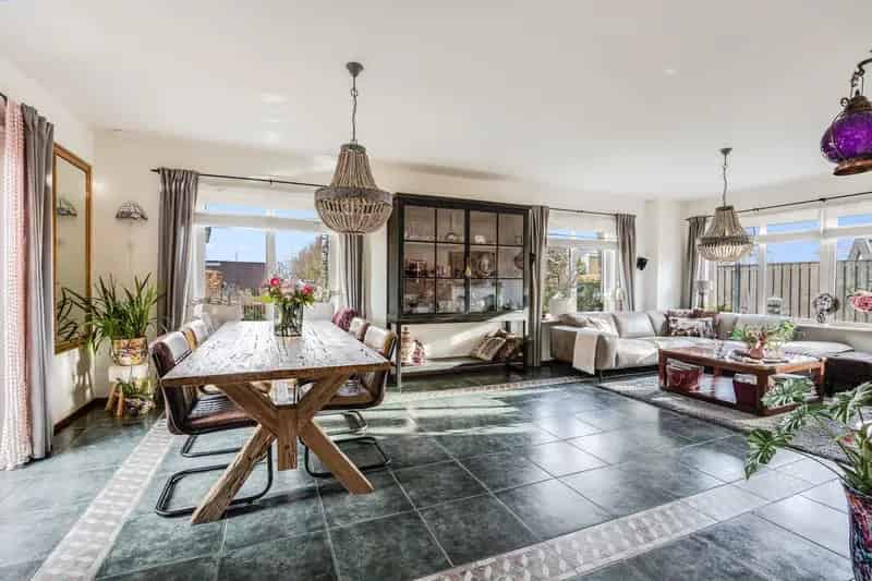 Huis te koop: Wonen en werken gecombineerd