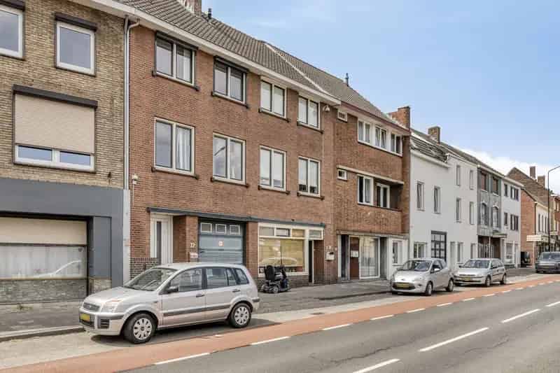 Ruime bovenwoning Heerlerheide 3 slaapkamers 2 badkamers