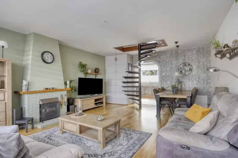 5 Slaapkamers Ruime Eengezinswoning Moderne Keuken Pernis