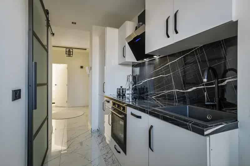 4-Kamer Appartement gerenoveerd met HR++ beglazing en energielabel A