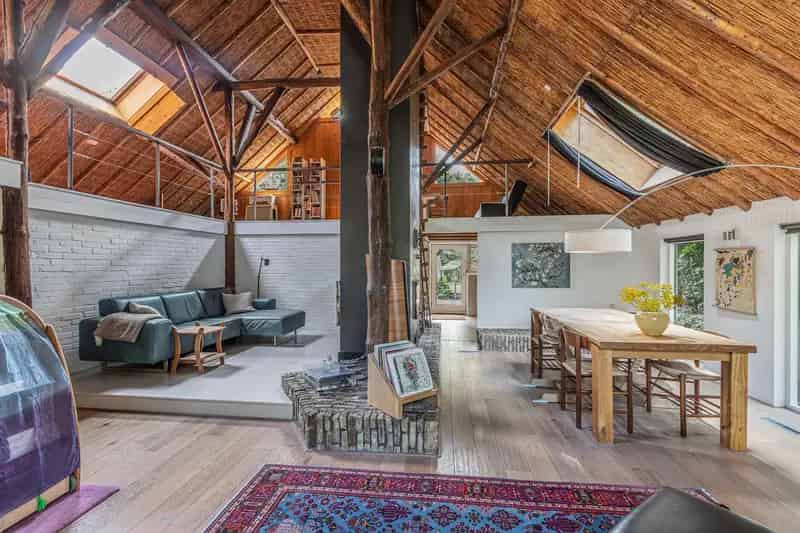Woonboerderij Nijelamer: Landelijk Wonen met Privacy en Wellness