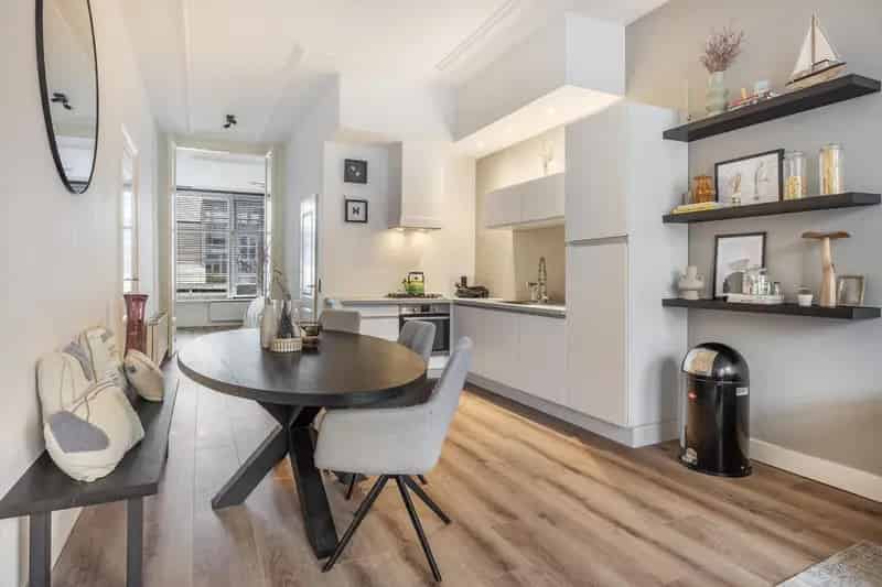 Tof appartement met dakterras nabij de stad