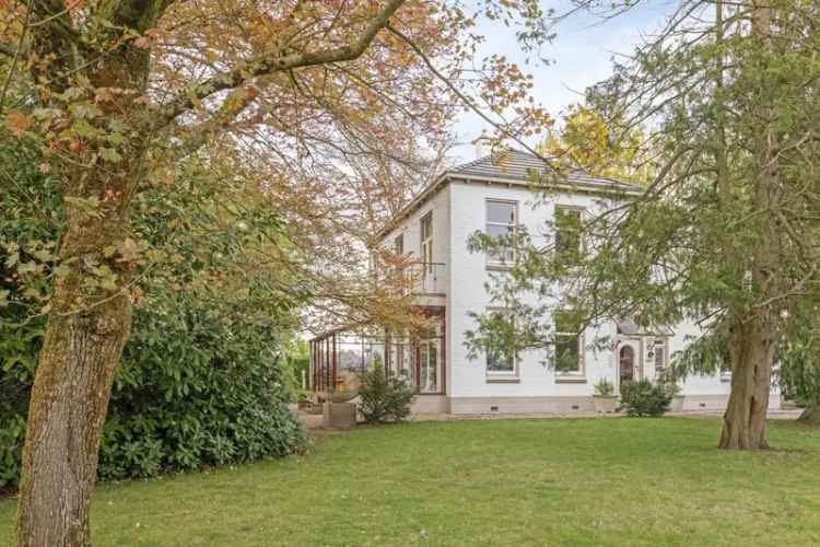 Karakteristieke Villa Vredehof te koop