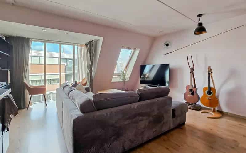 Gemeubileerd Appartement Beverwijk 2 Slaapkamers Tijdelijk Beschikbaar