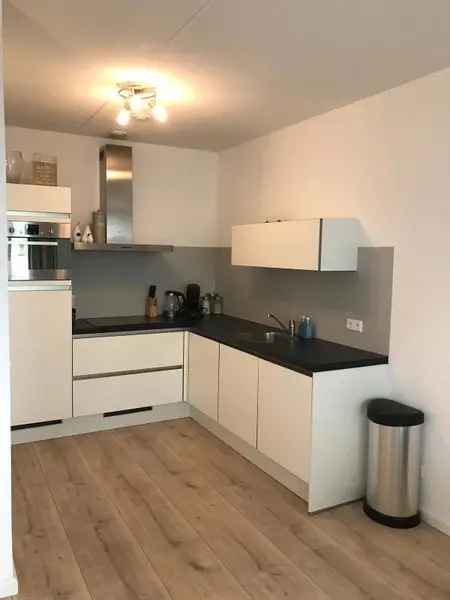 Appartement Te Huur in Naaldwijk, Zuid-Holland