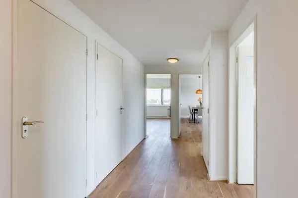 Te Huur: Ruim 3-kamer Appartement Amsterdam Zuid 117m2