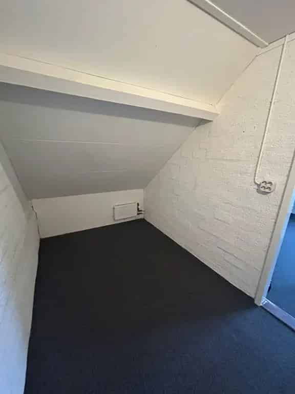 Kamer Arnhem Centraal: 19m2 studentenkamer starters