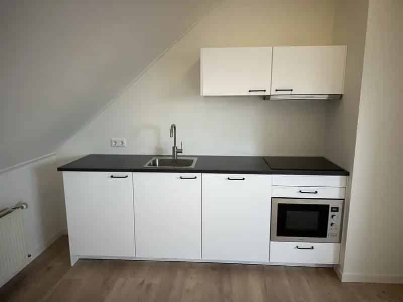 Studentenkamer Groningen - Ruime kamer in gerenoveerde woning