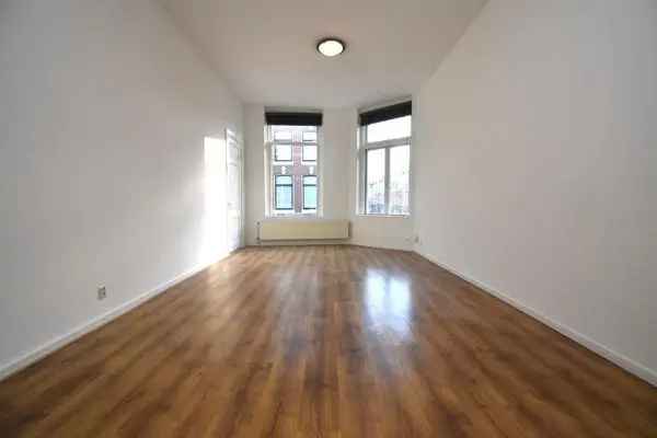 Gerenoveerd appartement Zeeheldenkwartier 74m2