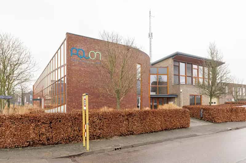 Kantoor Tiel te koop: 1749m² met laboratorium