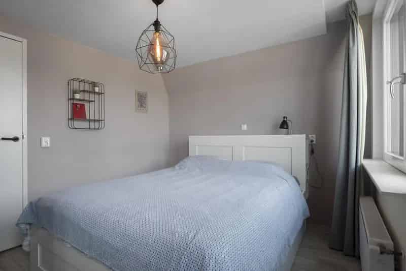 Ruime starterswoning Hippolytushoef 3 slaapkamers moderne badkamer