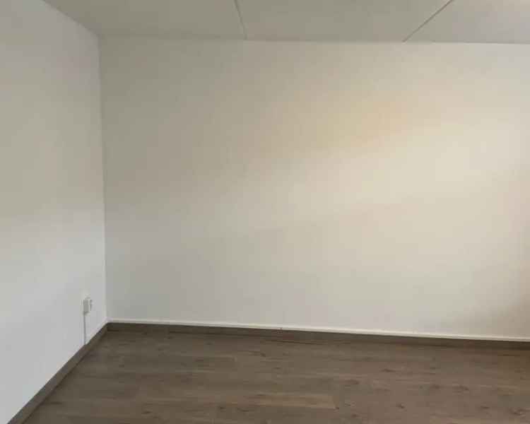 Kamer te huur in nette woning met tuin