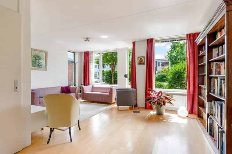 Tweekapper Odijk 4 slaapkamers Garage Diepe tuin